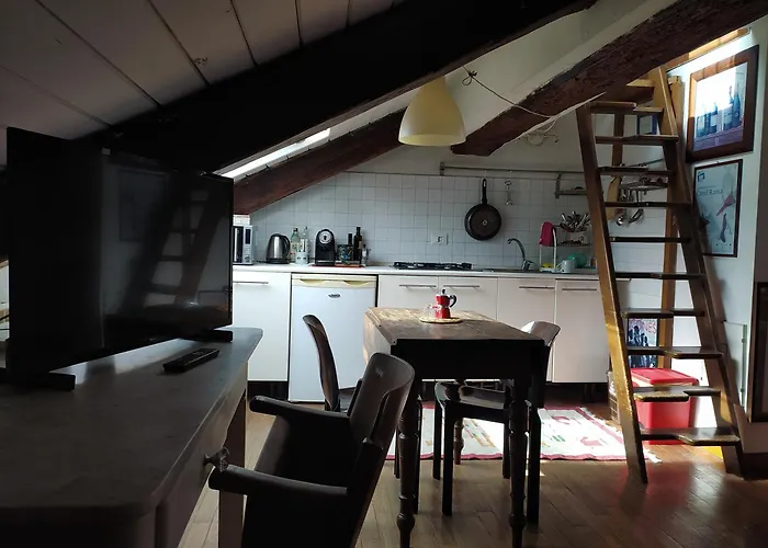 Apartment Il Nido Di Oreste, Un Rifugio Incantevole Dove Ogni Angolo E Un Invito Al Relax E Al Benessere Turin