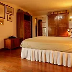 Il Nido Di Oreste, Un Rifugio Incantevole Dove Ogni Angolo E Un Invito Al Relax E Al Benessere * Τορίνο