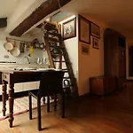 Διαμέρισμα Il Nido Di Oreste, Un Rifugio Incantevole Dove Ogni Angolo E Un Invito Al Relax E Al Benessere Τορίνο