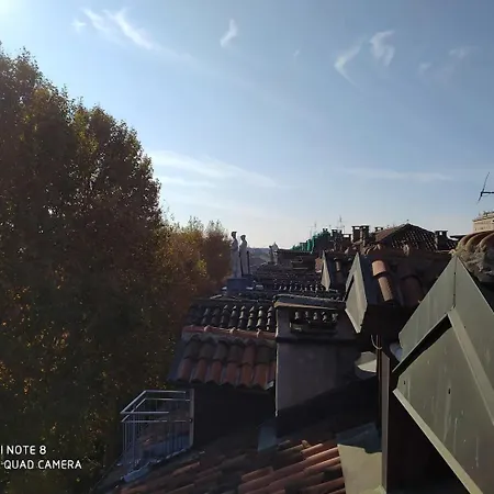 Il Nido Di Oreste, Un Rifugio Incantevole Dove Ogni Angolo E Un Invito Al Relax E Al Benessere